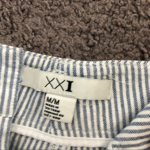 striped shorts l - Picture 2 of 3